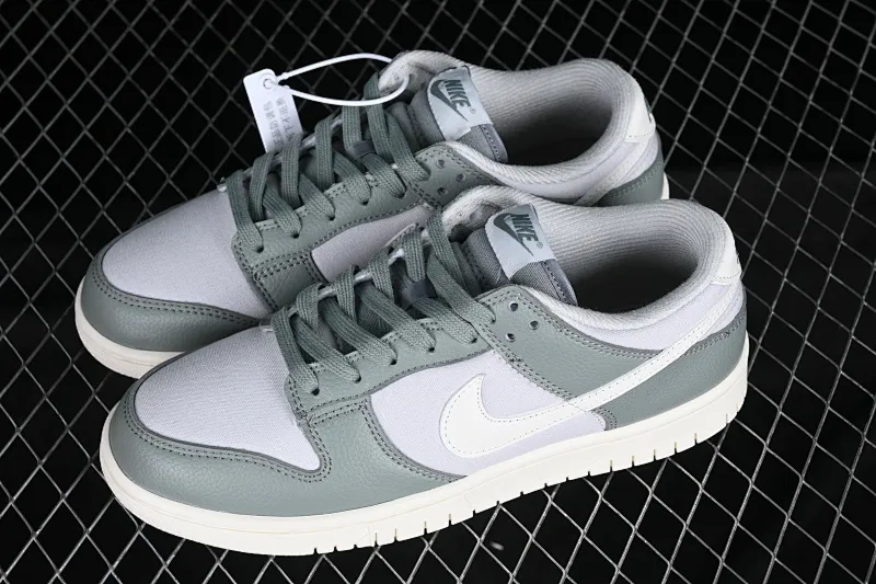 All Categories Nk SB Dunk Series Nk SB Dunk Low Low-top sneakers Cost-effective version Nk Dunk Low "Mica Green" Mica Green Canvas SB low-top sports and leisure sneakers DV7212-300